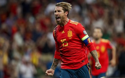 有球电竞精华-狗仔拍到他超市购物